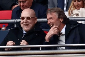 12年堕落之谜！曼联选错1人=输掉时代？拉爵揭秘管理困局