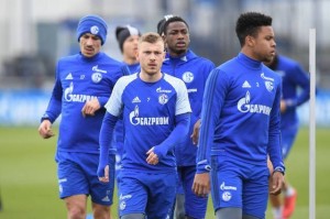 神操作！前4名3队打平，前德甲冠军3连败，留给汉堡的时间不多了