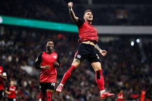 德甲焦点战：斯图加特主场迎战勒沃库森，中游挑战强者