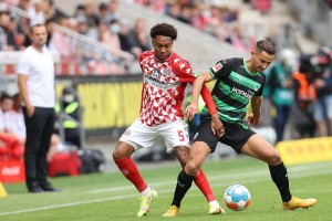 德甲：勒沃库森背负压力，柏林联合稳健发挥，美因茨下滑不止